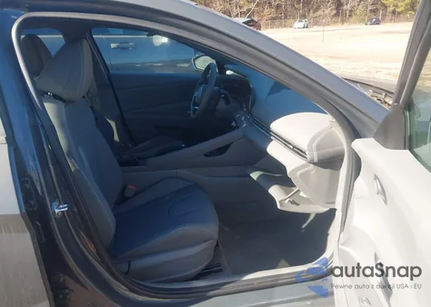 2024 Hyundai Elantra Sel from USA, damaged, VIN KMHLM4DG2RU770458